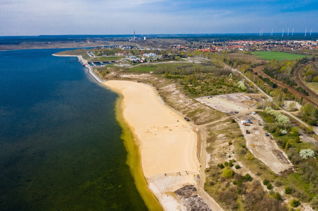 Strand bekiest Grossraeschener See 2904 2020