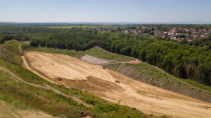 Drohnenaufnahme der Tieflage mit Erdarbeiten