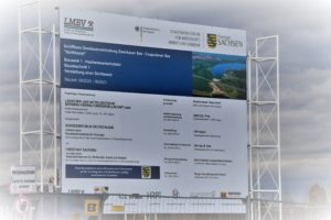 LMBV Baustellenschild fuer Dichtwandbau