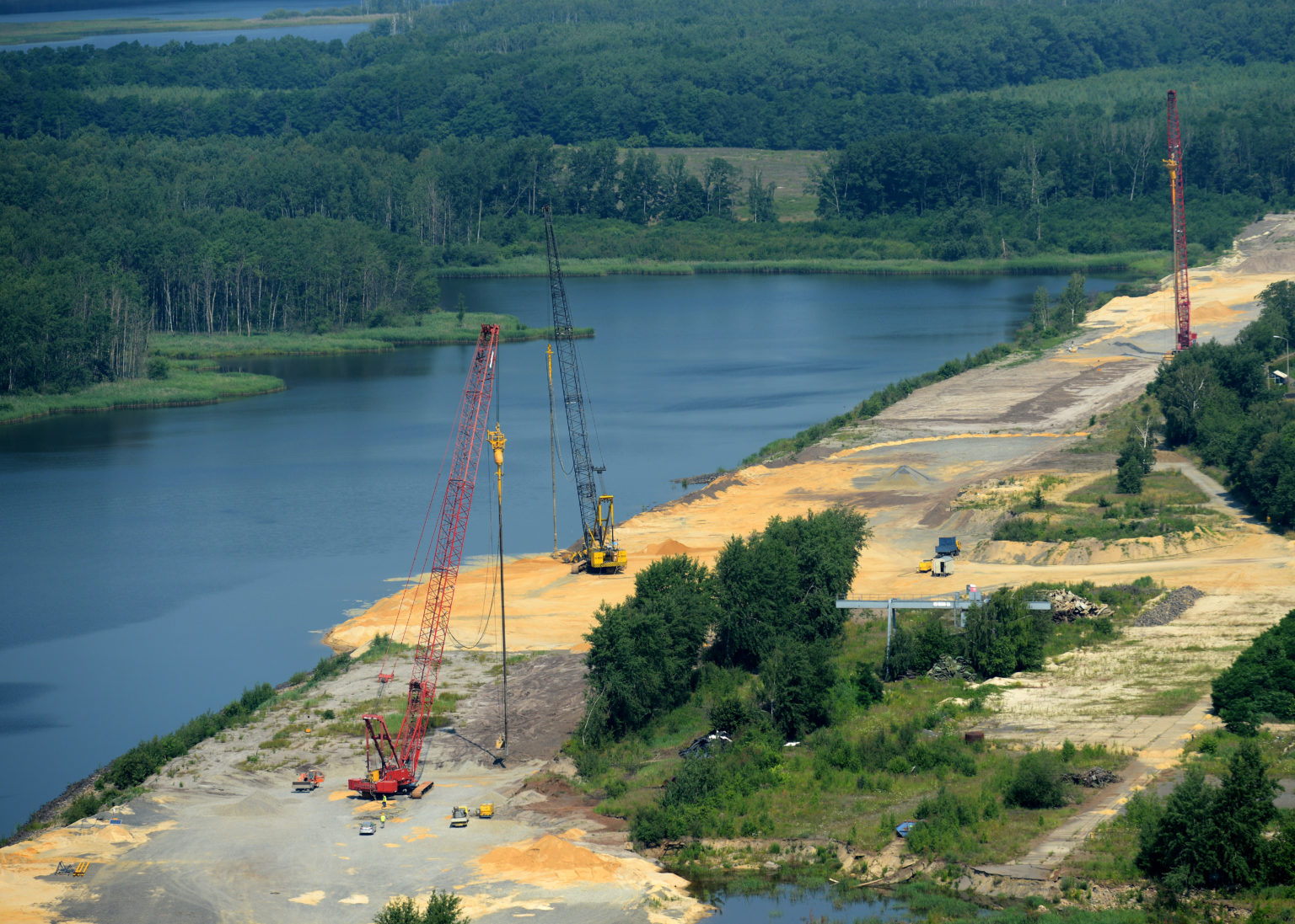 Rütteldruckverdichtung am Silbersee in der Lausitz