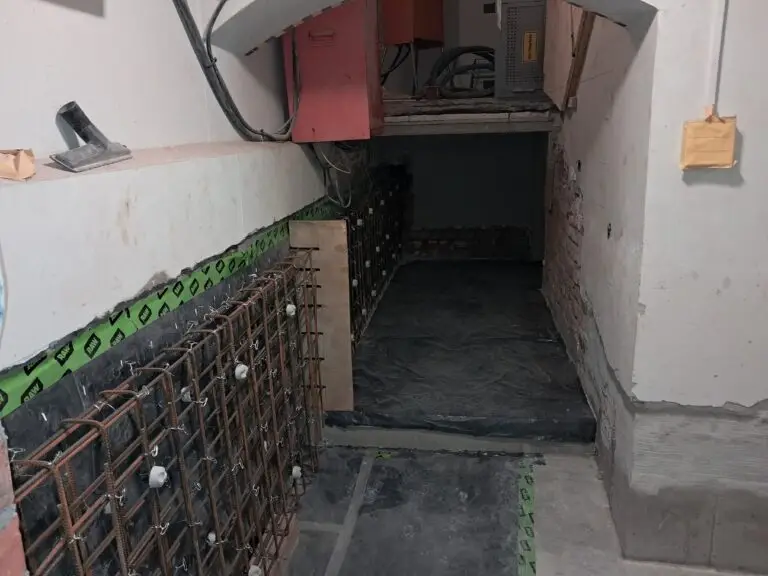 Die räumlichen Gegebenheiten waren nicht immer einfach für die Bauarbeiter.