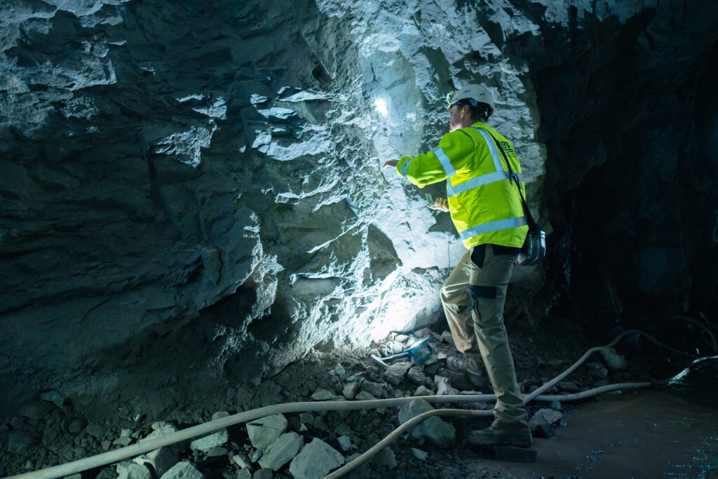 241017 CK LMBV Steinbachstollen 8505 Verbessert RR