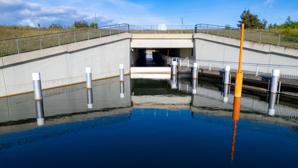 25 05 10 LMBV Ilse Kanal Drohne 11 klein