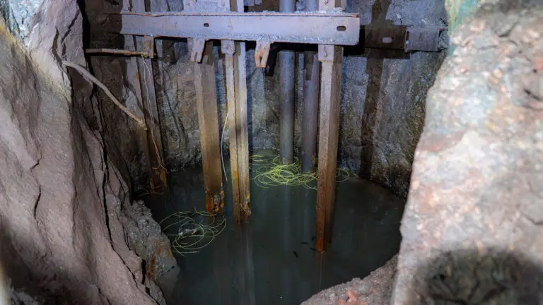 25 06 05 LMBV Ankestollen Befahrung 40 klein