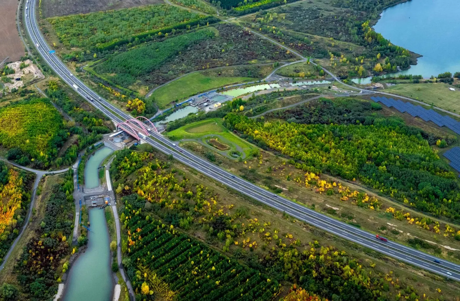 Luftaufnahme des Störmthaler Kanals (10/2025)