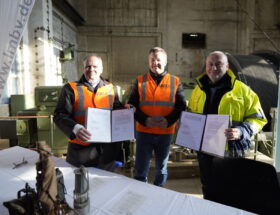 2025 11 10 Elbingerode Vertragsunterzeichnung LAF 1000139736 2 e1763542111934