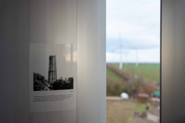 251128 ChristianKortuem EinweihungAussichtsturmStoentzsch 1032