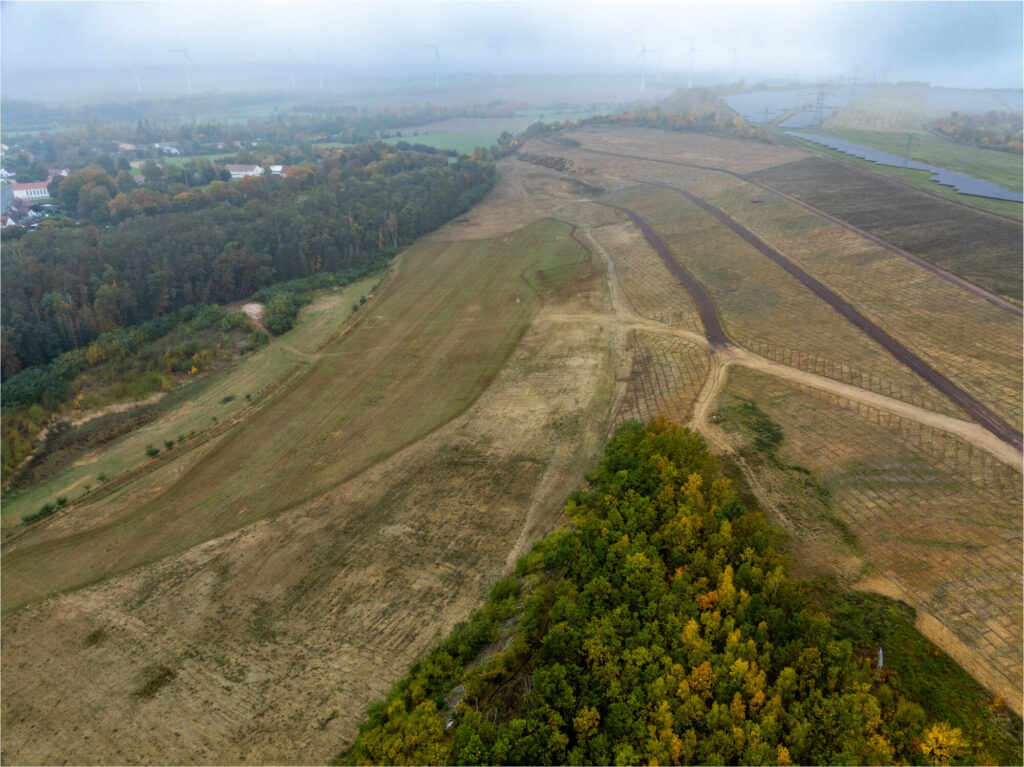 Lappwaldsee Tieflage 1 Suedwestboeschung Drohne 0713 HDR