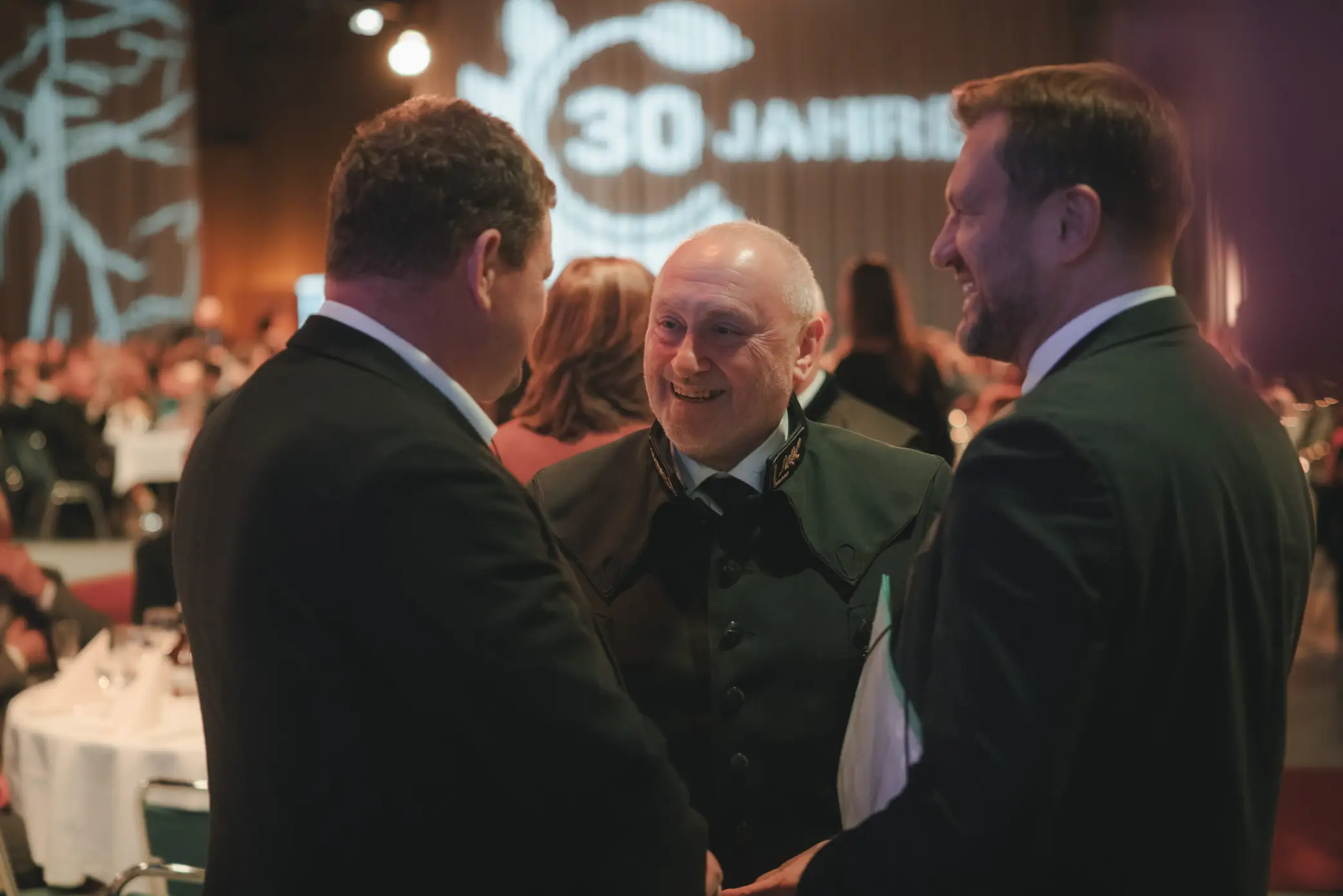 Bernd Sablotny im Gespräch mit Wirtschaftsminister Daniel Keller und LBGR-Präsident Sebastian Fritze.