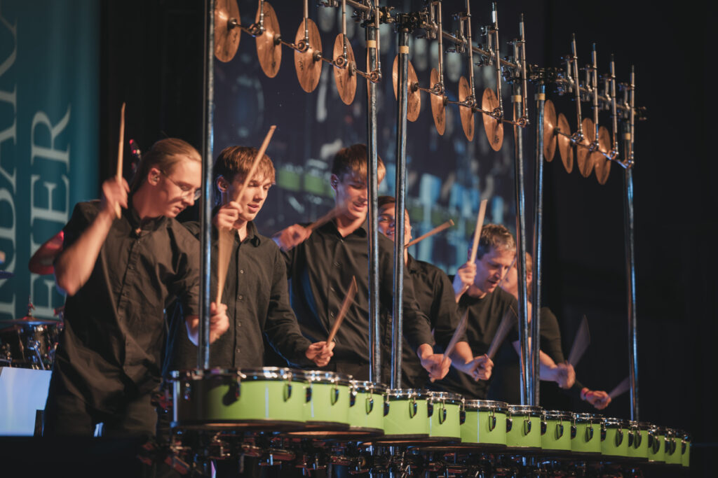 GM 20251204 Canon EOS R5 GMHY0993 sRGB