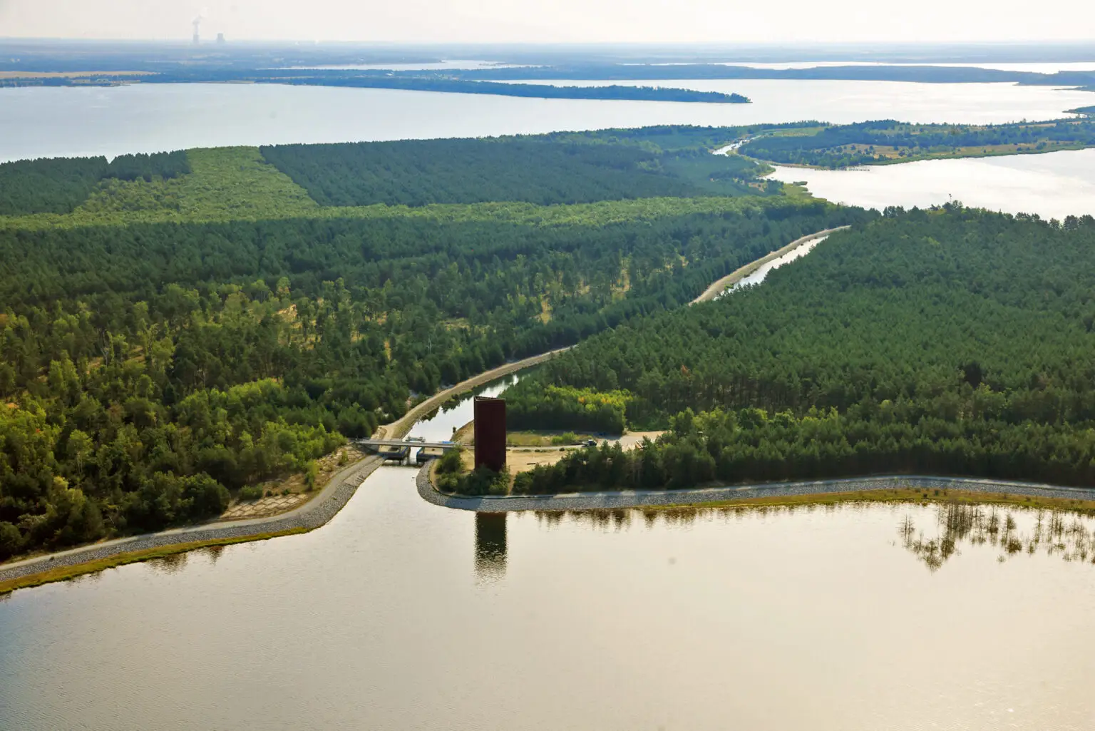 Sornoer Kanal (Überleiter 10) zwischen Geierswalder See und Sedlitzer See