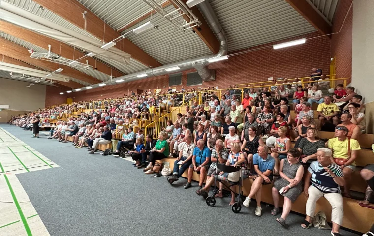 Viele Bürger aus dern Anrainerkommunen waren gekommen.