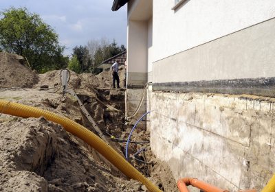 Haus, das aufgrund des Grundwasserwiederanstiegs, angehoben werden muss